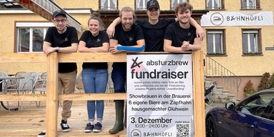 Leandro, Valerie, Tobias, Niklas und Ueli wollen in Bubikon professionell Bier brauen.