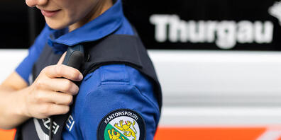 Eine 90-jährige Frau ist in Ermatingen TG von einem Lieferwagen erfasst und dabei verletzt worden. (Archivbild)