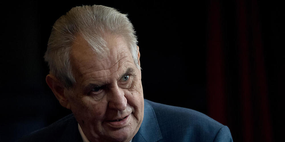 ARCHIV - Der tschechische Präsident Milos Zeman bei einer Veranstaltung in Potsdam. Foto: Ralf Hirschberger/dpa