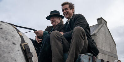 HANDOUT - Brendan Gleeson (l) als Colm Doherty und Colin Farrell als Padraic Suilleabhain in einer Szene des Films "The Banshees Of Inisherin" (undatierte Filmszene). Foto: Aidan Monaghan/20th Century Studios/dpa - ACHTUNG: Nur zur redaktionellen ...
