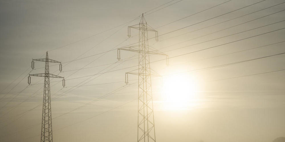 Der Verband Schweizerischer Elektrizitätsunternehmen (VSE) fordert einen massiv beschleunigten Zubau und die Steigerung der Effizienz, um die Energieversorgung der Schweiz sicherzustellen. (Symbolbild)