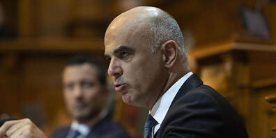 Bundesrat Alain Berset hat nach wie vor grosse Lust an seinem Amt als Bundesrat. Er möchte über das Jahr 2023 hinaus als Bundesrat tätig sein. (Archivbild)