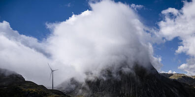 In Alpenlandschaften wie hier auf dem Nufenenpass soll es keine Windräder geben, finden Schweizerinnen und Schweizer. (Archivbild)