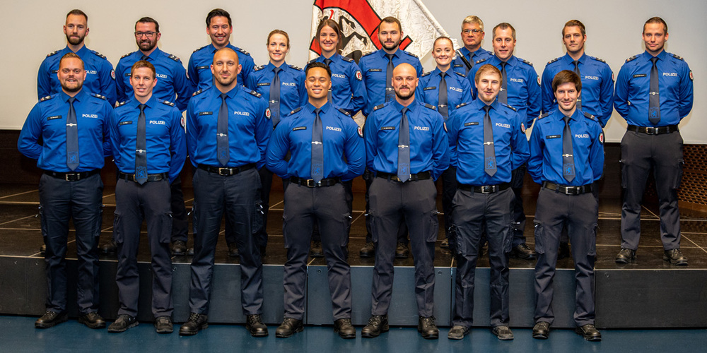 Die 17 beförderten Polizistinnen/Polizisten der Stadtpolizei Chur