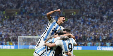 Die Argentinier jubeln im Iconic Stadium von Lusail