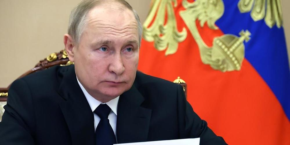 HANDOUT - Soll von «Krieg» gesprochen haben: Russlands Präsident Wladimir Putin. Foto: Mikhail Kuravlev/Pool Sputnik Kremlin/AP/dpa
