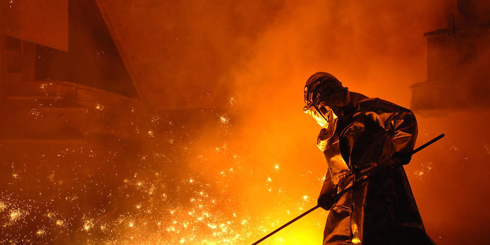 Die deutsche Industrie hat auch im September weniger Aufträge erhalten als im Monat zuvor. Der preisbereinigte Wert war 4,0 Prozent geringer als im August. (Archivbild)