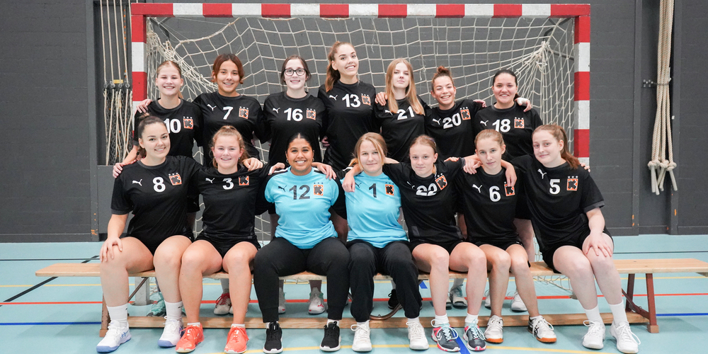 Die Damen der SG Gelb-Schwarz/Kadetten SH entschieden das hart umkämpftes Duell gegen den HC Büelen Nesslau  verdient für sich. 