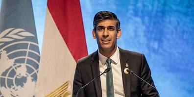 Der britische Premierminister Rishi Sunak spricht bei der Weltklimakonferenz COP27 in Scharm el Scheich. Foto: Michael Kappeler/dpa