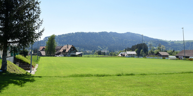 Auf dem Sportplatz Weni ist ein Neubau geplant.