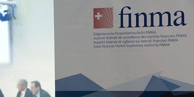 Die eidgenössische Finanzmarktaufsicht Finma schätzt das Risiko bei sechs der sieben untersuchten Hauptbereiche als höher ein als im Vorjahr, einzig die Cyberangriffe bleiben gleich gefährlich wie 2021. (Symbolbild)