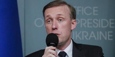 "Es sieht so aus, als hätten die Ukrainer gerade einen aussergewöhnlichen Sieg errungen, bei dem die einzige Regionalhauptstadt, die Russland in diesem Krieg erobert hat, nun wieder unter ukrainischer Flagge steht", sagte Jake Sullivan am Samstag....