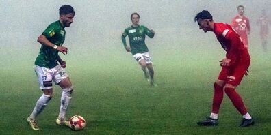 Bei dichtem Nebel konnte der SC Brühl trotz Feldüberlegenheit gegen den FC Rapperswil-Jona keinen Treffer erzielen