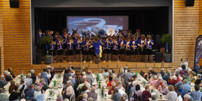 Die Guggenmusik «Bazzaschüttler» sorgte in der voll besetzten Halle am Kobler-Festival für fasnächtliche Stimmung.