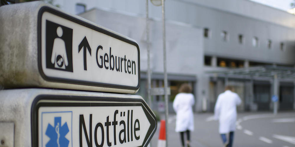 Trotz der Schliessung der Spitäler in Flawil und Rorschach fehlen am Kantonsspital St. Gallen (KSSG) viele Fachkräfte. (Archivbild)