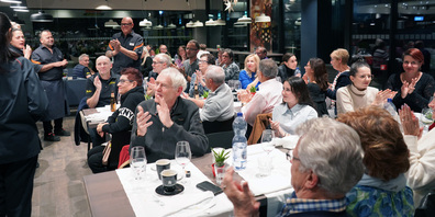 68 freiwillige Helferinnen und Helfer des Schaffhauser Stadtlaufs nahmen am Helferessen im Migros-Restaurant Herblingen teil. 