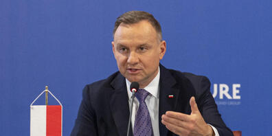 ARCHIV - Die Sorge nach dem Raketeneinschlag auf Nato-Gebiet war grofl. Doch Andrzej Duda, Pr&#8240;sident von Polen, gibt Entwarnung:  &#769;Nichts, absolut nichts deutet darauf hin, dass es sich um einen absichtlichen Angriff auf Polen handelte....
