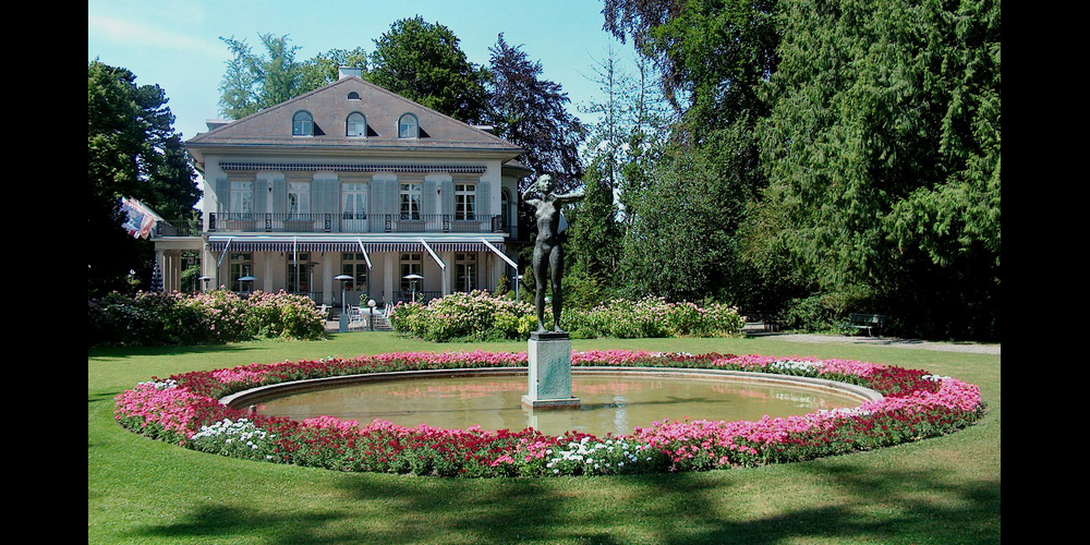Die Stadt Zürich, seit 1901 Besitzerin der Liegenschaft, will über die künftige Nutzung der Villa erst nach erfolgter Sanierung entscheiden.