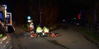 Eine 69-jährige E-Bikefahrerin ist am Mittwochabend nach einer Kollision mit einem Rennvelofahrer in Gais gestorben. Sie war auf einem Radweg in der Gegenrichtung unterwegs.