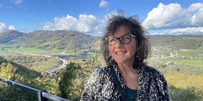 Zoë Bee spricht im Talkgottesdienst im Prisma Rapperswil