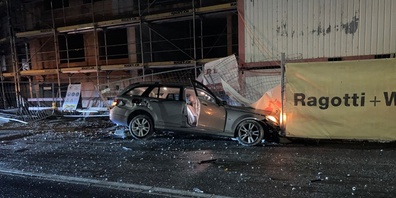 Das Unfallfahrzeug hatte keine Kontrollschilder. 