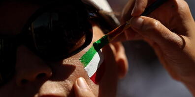 Im Iran sind zwei bekannte Schauspielerinnen wegen der Unterstützung der regierungskritischen Proteste festgenommen worden. Im Zusammenhang mit den Demonstrationen wurden bereits sechs Todesurteile verhängt. (Archivbild)