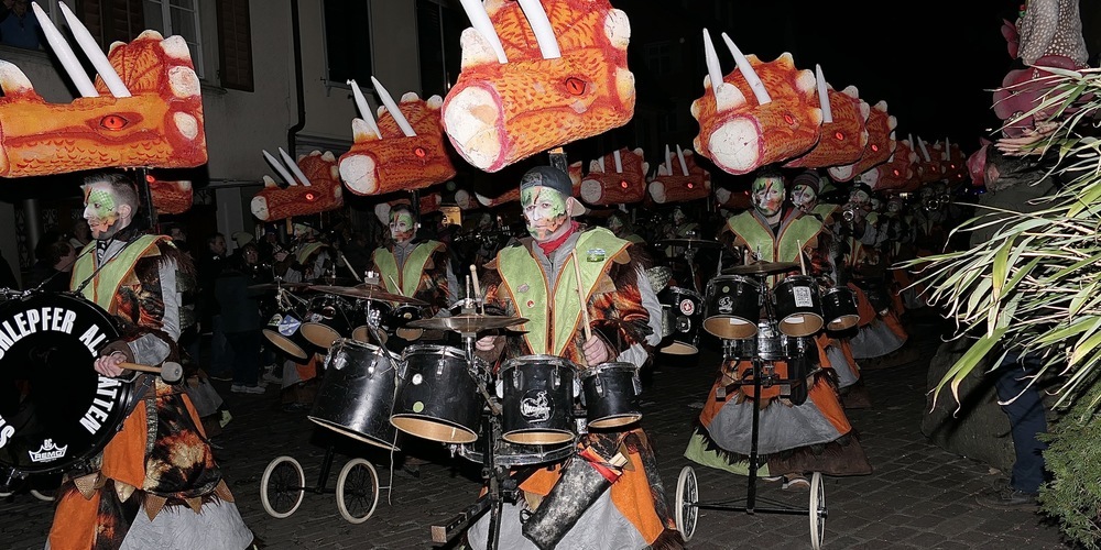 Die «Städtlichläpfer Altstätten» gingen an der Spitze des Umzugs