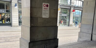 Es grassiert die Verbotitis. Dieses Schild in der «Helmhaushalle» verheisst nichts Gutes.  Es droht kulturfeindliche Öde.