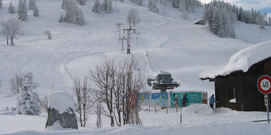 Talstation Skilift Tristeli vor der Wintersaison.