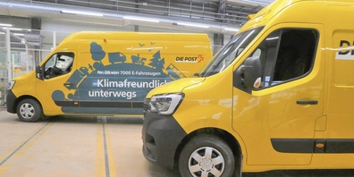 Nachhaltige Logistik: Diese E-Fahrzeuge der Post kommen in Zürich und Bern ab sofort zum Einsatz. Sie sind zwar teurer, der Post sei Nachhaltigkeit aber etwas wert.