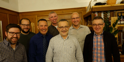 Der MFO-Vorstand in seiner aktuellen Besetzung (von links: Cyrill Rickenbacher, Philipp Alder, Thomas Kuenzle, Michael Kling, Otto Furrer, Walter Nef, Jürg Furrer).