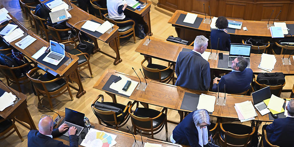 Der St. Galler Kantonsrat hat am Dienstag den Aufgaben- und Finanzplan 2024 bis 2026 genehmigt. Dieser sieht hohe Defizite vor. (Archivbild)