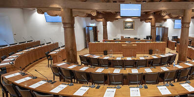 In den Gesetzen, welche der Kantonsrat Schwyz verabschiedet, wird weiterhin nur die männliche Form verwendet. (Archivaufnahme)