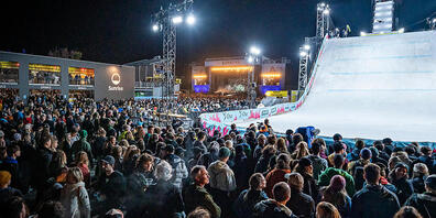 Die zweite Austragung des Big Air Chur im vergangenen Oktober wurde von 27'000 Zuschauerinnen und Zuschauern besucht. Das sind 3000 weniger als im Vorjahr. Die Veranstalterin spricht von einem Ausnahmejahr mit Nach-Corona-Effekt. (Archivbild)