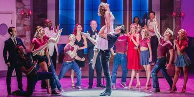 «Dirty Dancing» gastiert mit der Neuinszenierung der unvergess­lichen Liebes­geschichte von Baby und Johnny in Zürich.