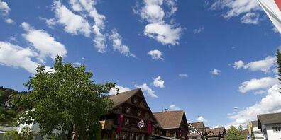 Die Schulwegsicherheit zwischen dem Dorf Merlischachen und dem Wohngebiet Sumpf in Küssnacht wird verbessert. (Archivbild)