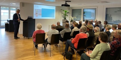 Adrian Müller, Vorsitzender der Bankleitung der Clientis Bank Oberuzwil, unterstrich die Bedeutung der rechtzeitigen Planung auch bei der Vorsorge.