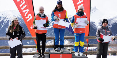 v.l.n.r. Lea Veraguth, Lily Ann Blattmann, Jamilla Teufel, Elena Sigg, Caitlin Cameron