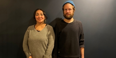 Das Duo «GrassBlues» mit Sängerin Saadet Türköz (l.) und Schlagzeuger Julian Sartorius.