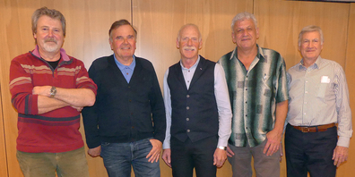 Die «Neuen» im Männerchor Au Berneck. Von links: die neuen Vorstandsmitglieder Hubert Zoller und Walter Portmann sowie die Neumitglieder Stefan Rohner, Bruno Kaufmann und Peter Akermann.