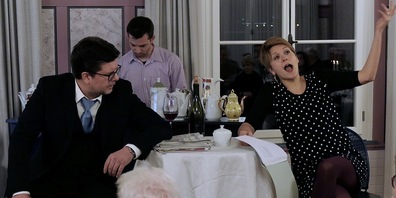 Drei grossartige Stimmen: vl. Clemens Morgenthaler (Schlendrian), Jonas Christian Bruder (Kellner und Rezitator), Anna Gschwend (Liesgen)