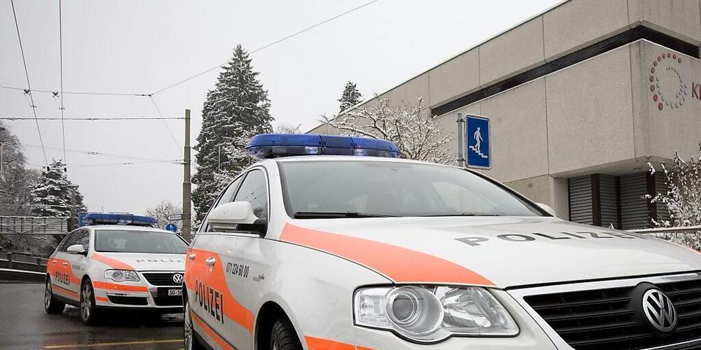 Die Stadtpolizei St. Gallen musste wegen Drohungen zweier Männer gegen Club-Mitarbeitende mit schwerer Ausrüstung ausrücken. (Archivbild)