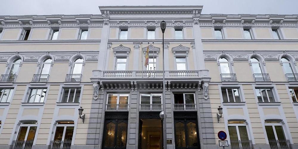 ARCHIV - Blick auf das Gebäude des spanischen Justizrats. Die monatelange Blockade bei der Erneuerung des spanischen Verfassungsgerichts und die damit einhergehende schwere institutionelle Krise ist am 27. Dezember überraschend beendet worden. Fot...