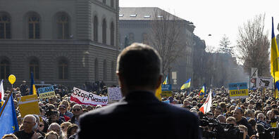An einer Ukraine-Demo Mitte März in Bern trat auch Bundespräsident Ignazio Cassis auf. (Archiv)