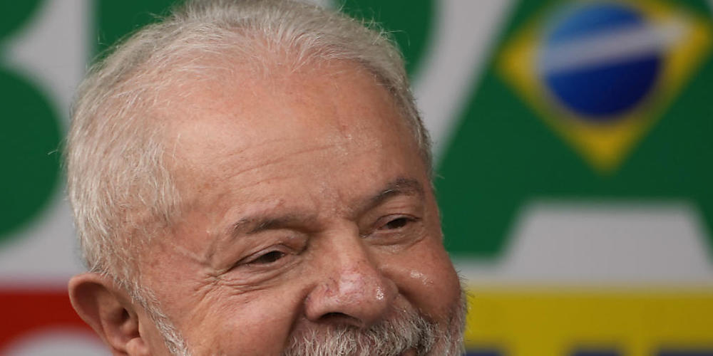 Kann er sein politisch gespaltenes Land einen und seine Gegner aus dem Lager von Bald-Ex-Präsident Jair Bolsonaro ins Boot holen? Der mit knappem Ergebnis gewählte designierte Präsident Luiz Inácio Lula da Silva kurz vor seiner Amtseinführung. (Au...