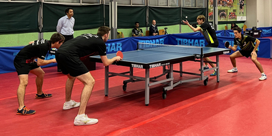 Mit dem 5:1-Vorsprung starteten Hardmeier/Schärrer gegen Dixon/Bernhard ins Doppel. 