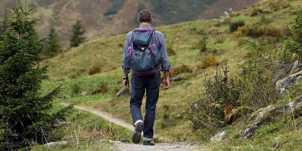 Gesundheit pur:  Wandern ist gut für die Gesundheit und aktiviert den kompletten Körper.