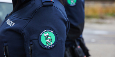 Stand vom frühen Nachmittag bis weit nach Mitternacht im Einsatz: mehrere Dutzend St. Galler Polizisten.