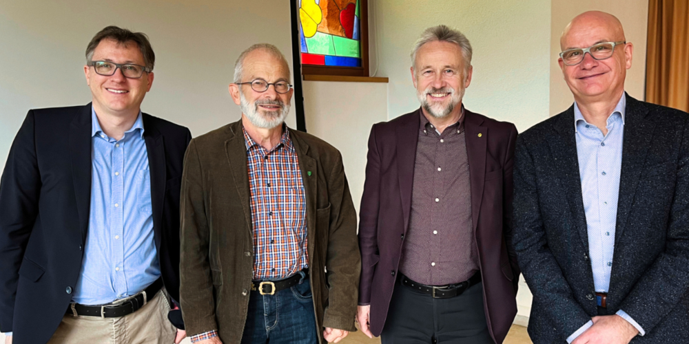 Peter Graf, Bereichsleiter Energie, Verkauf und Marketing St.Galler Stadtwerke; Hans Oppliger, EVP-Kantonsrat (Werdenberg); Daniel Bertoldo, Kantonalpräsident EVP St.Gallen; Marco Letta, Unternehmensleiter St.Galler Stadtwerke