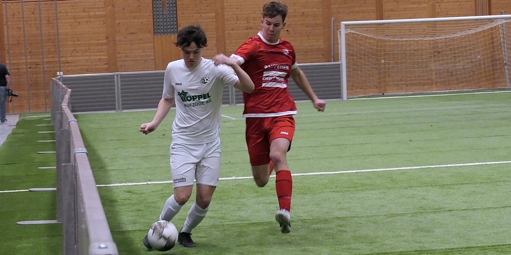 Schon vor einem Jahr wurde in der Aegetenhalle auf Kunstrasen gespielt